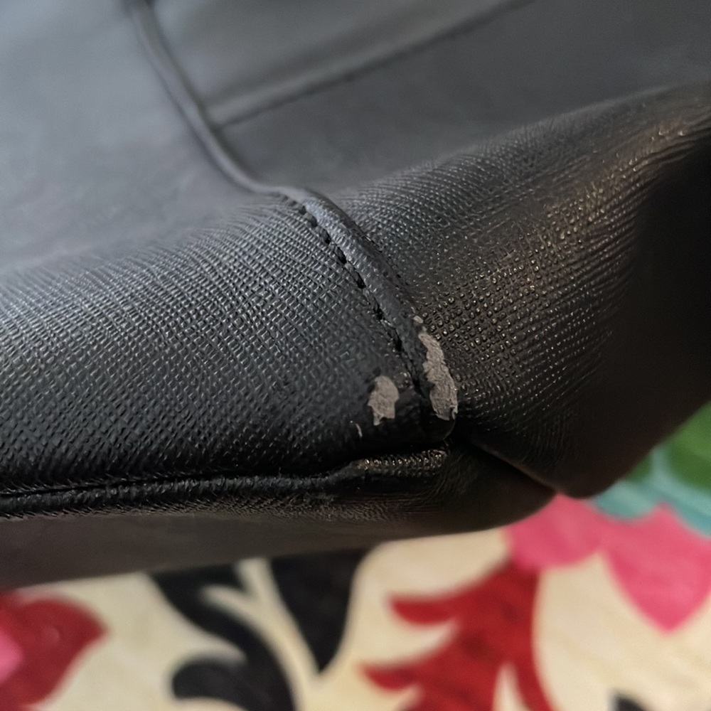 Lululemon Gym Tote - Picture 10 of 12